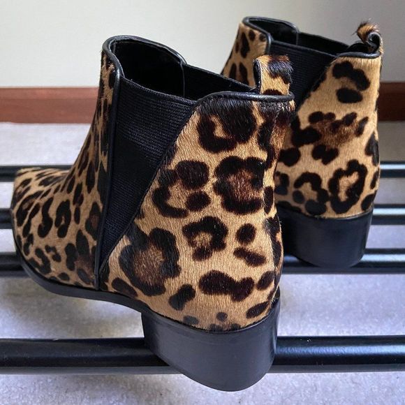 MARC FISHER Women YalelyChelsea Boots - NEW - Picture 4 of 8